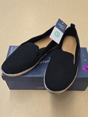Universal Thread Black Canvas "Riley"Espadrille Flats 8.5 Woman's